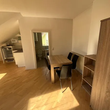 Apartment Whats-app Self-check-in - Leoben (Styria)