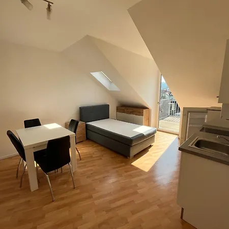 Whats-app Self-check-in - Apartment Leoben (Styria)