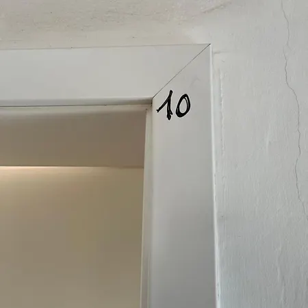 Whats-app Self-check-in - Apartment