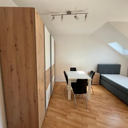 Apartment Whats-app Self-check-in - Leoben (Styria)