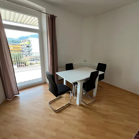 Whats-app Self-check-in - Apartment