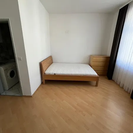 Apartment Whats-app Self-check-in - Leoben (Styria)
