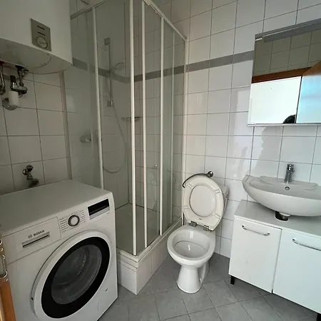 Apartment Whats-app Self-check-in - Leoben (Styria)