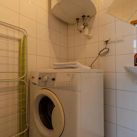 Whats-app Self-check-in - Apartment *