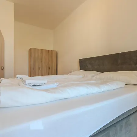 Whats-app Self-check-in - Apartment Leoben (Styria)