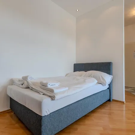 Whats-app Self-check-in - Leoben (Styria)