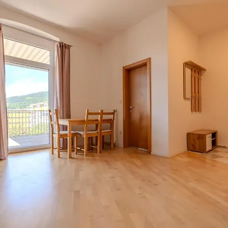 Appartement Whats-app Self-check-in - *