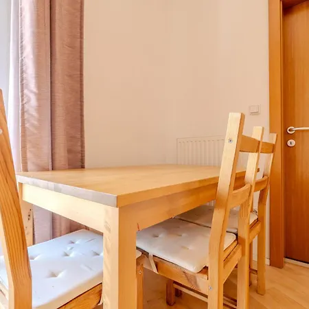 Whats-app Self-check-in - Apartment Leoben (Styria)